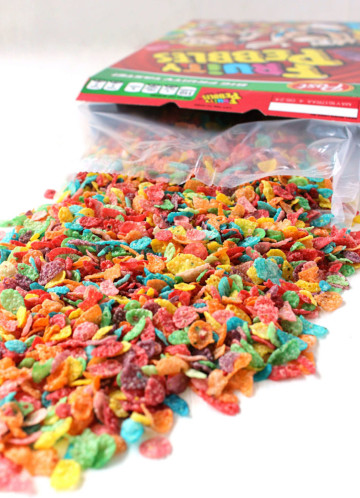 detail Post Fruity Pebbles 311 g